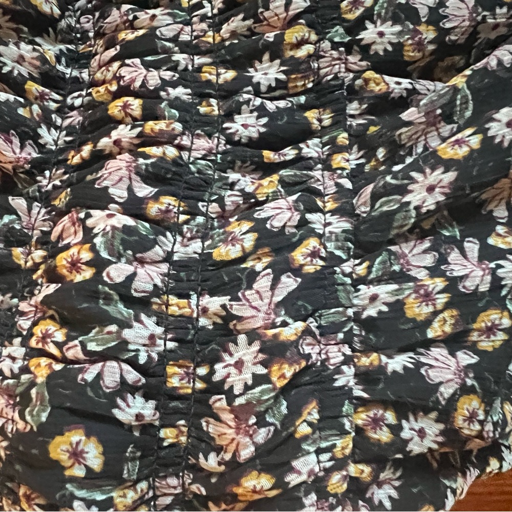 Dress - Picture 3 of 4